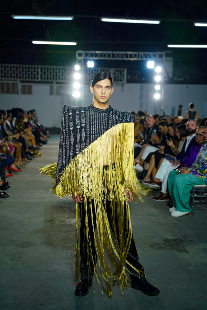 Stunning men’s fashion by Nicteel by Owana Lima, Tag Airlines, Guatemala Fashion week catwalk latin American designers March 2023, semena de la moda @SDM_latam photo by @xelaaromfilms